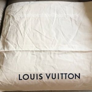 Louis Vuitton dustbag (reserved)